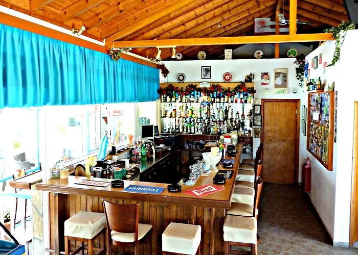 Apart Otel Sunlight Theológos