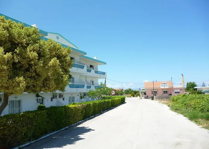 Sunlight شقة فندقية 2*